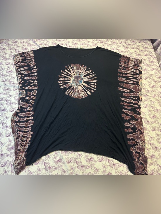 India Boutique Other - 🍄Bohemian Tie-Dye Sunburst Coverup